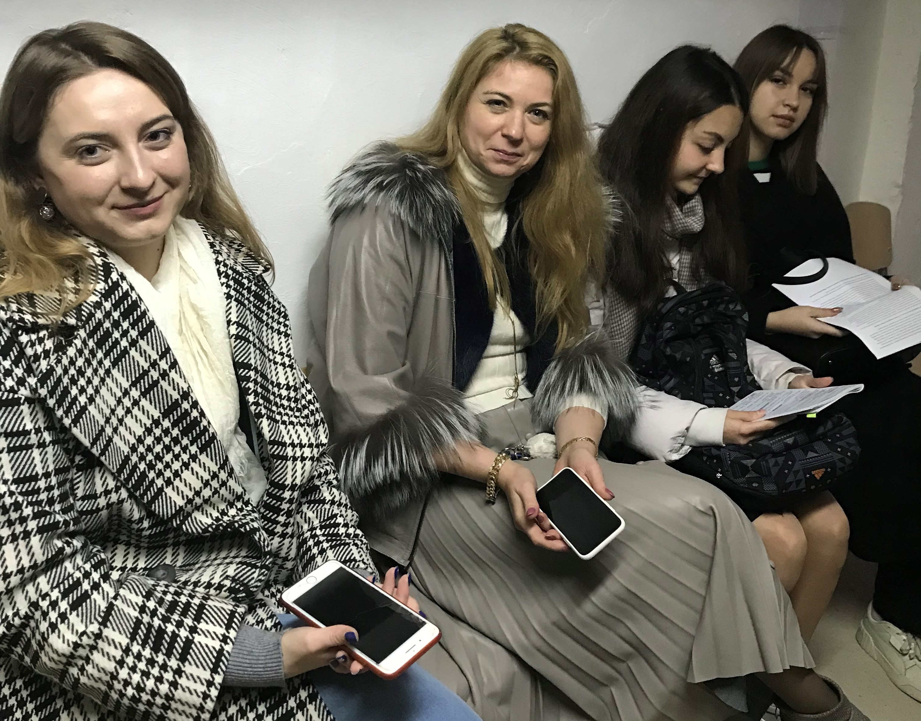 Магістри-аналітики під час імпровізованої пари